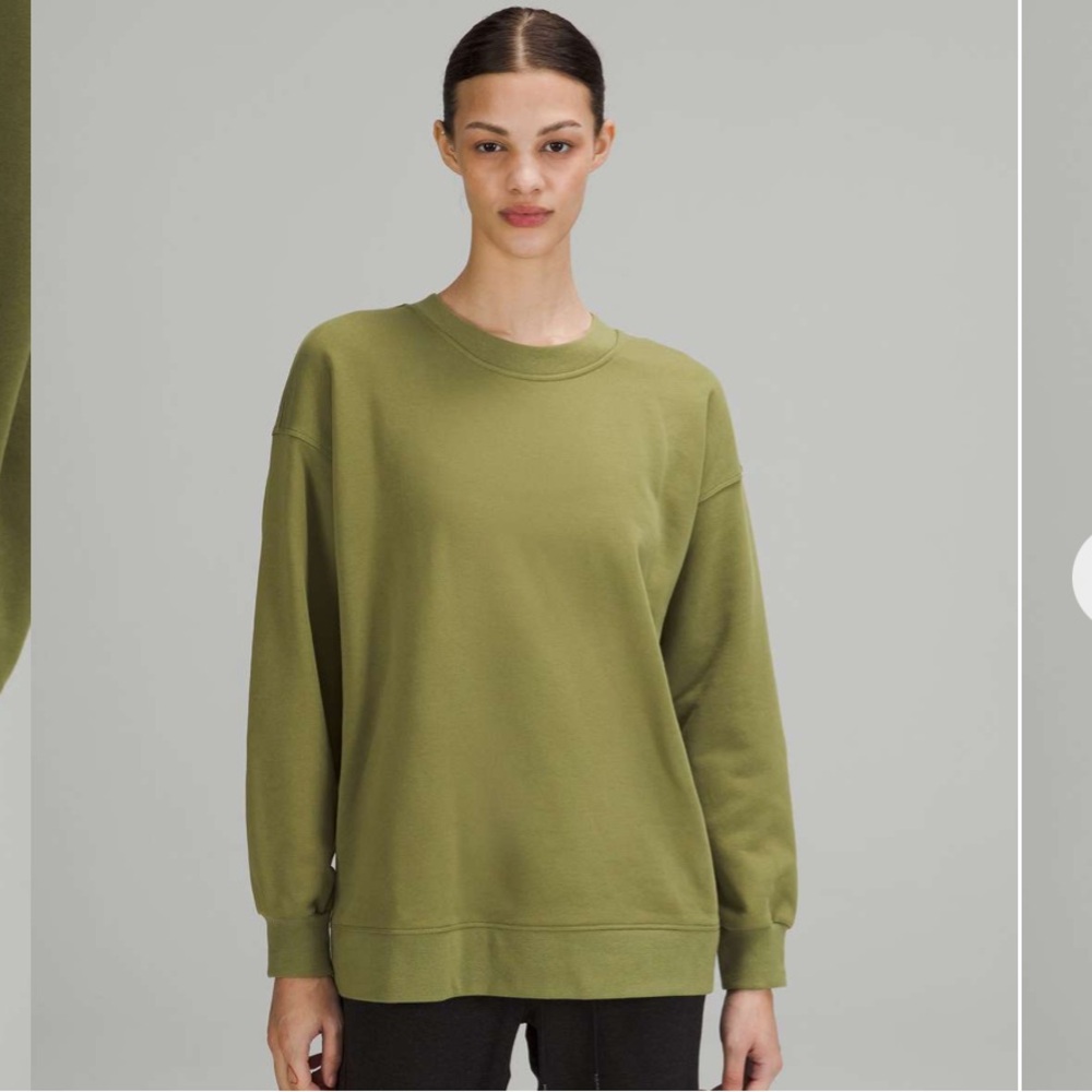 Lululemon Perfectly Oversized Crew
Bronze Green size 4